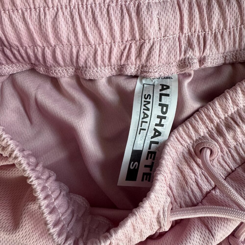 Alphalete Athletics Pink Mesh Shorts - size Small - Picture 3 of 4